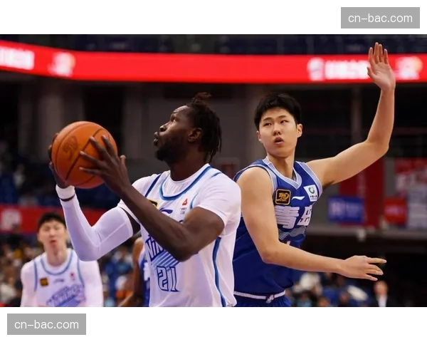 辛普森场均6.8助攻，宁波町渥后场发动机数据解析